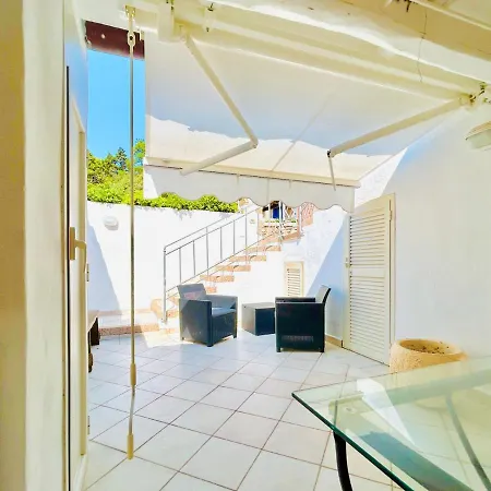 Pied A Terre Сasa de vacaciones Baja Cerdeña